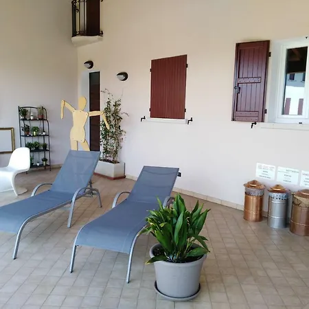 Designcontrodesign * Desenzano del Garda