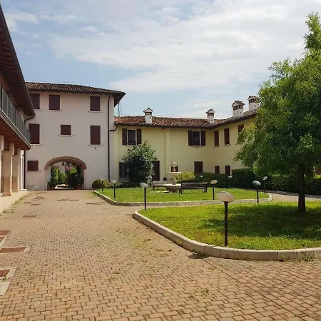 Designcontrodesign Сasa de vacaciones Desenzano del Garda